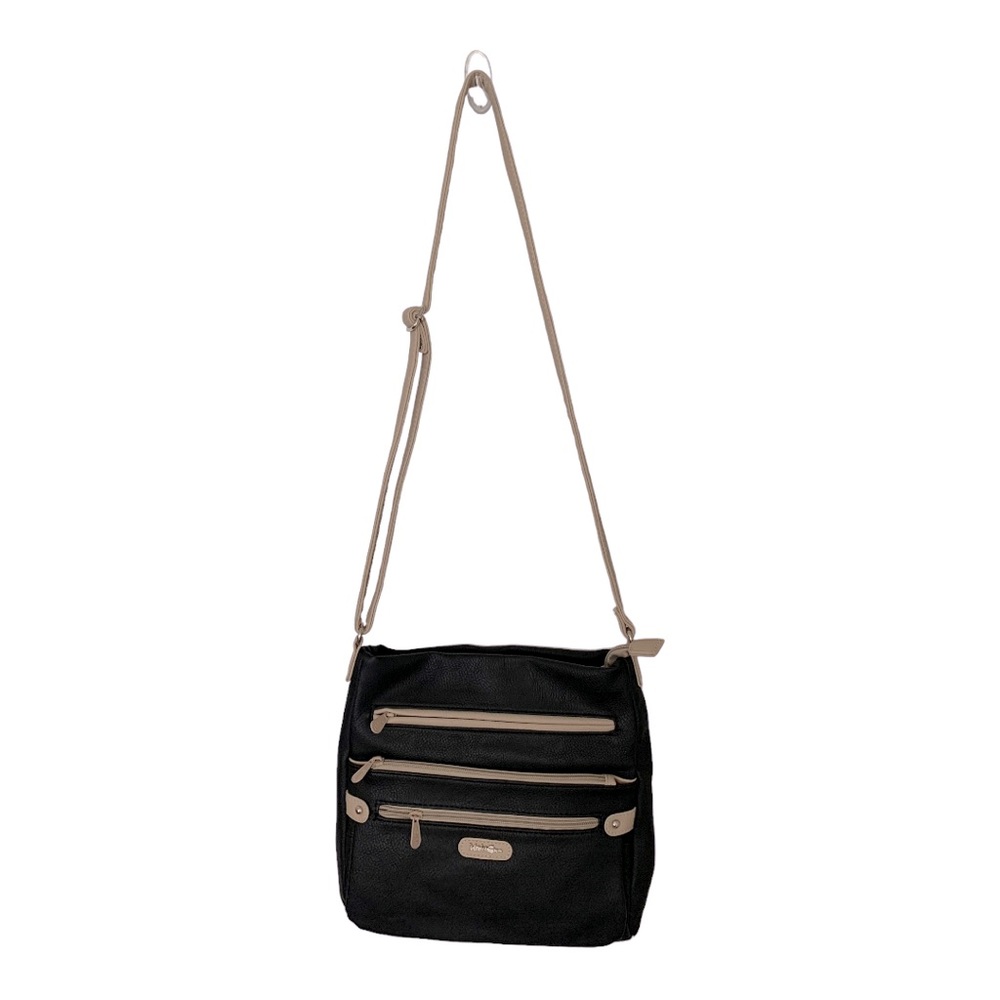 NWT Multi sac crossbody bag with multiple pockets.